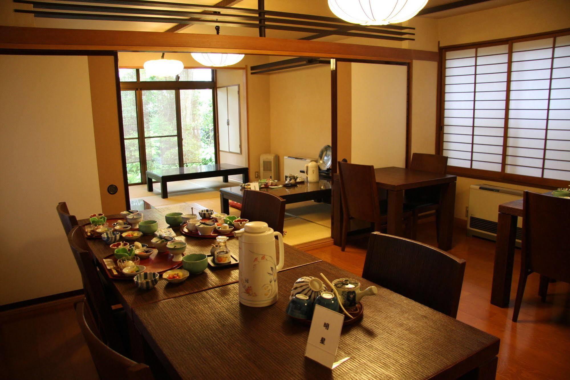 โรงแรมออนเซน โกะระกัง ฮาโกเน่ ภายนอก รูปภาพ